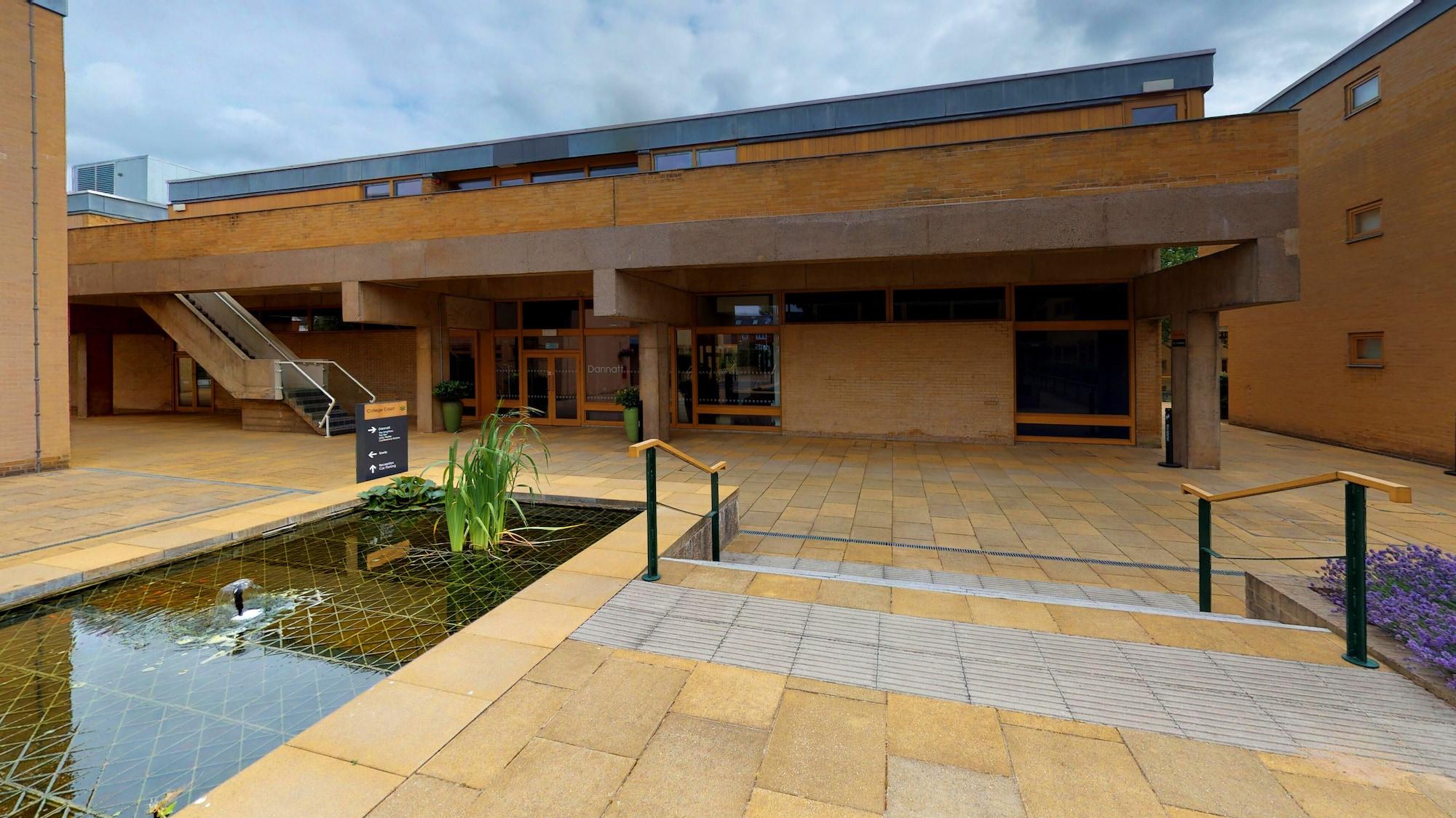 College Court Hotel Leicester Exterior foto